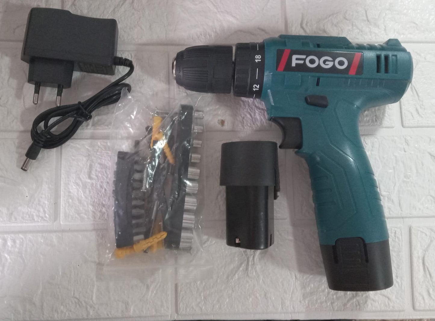 TALADRO INALANBRICO FOGO AZUL 2 BATERIAS